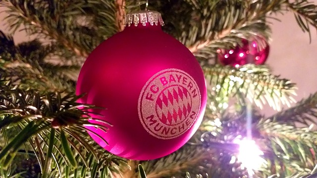 评引发的热 评引发的热